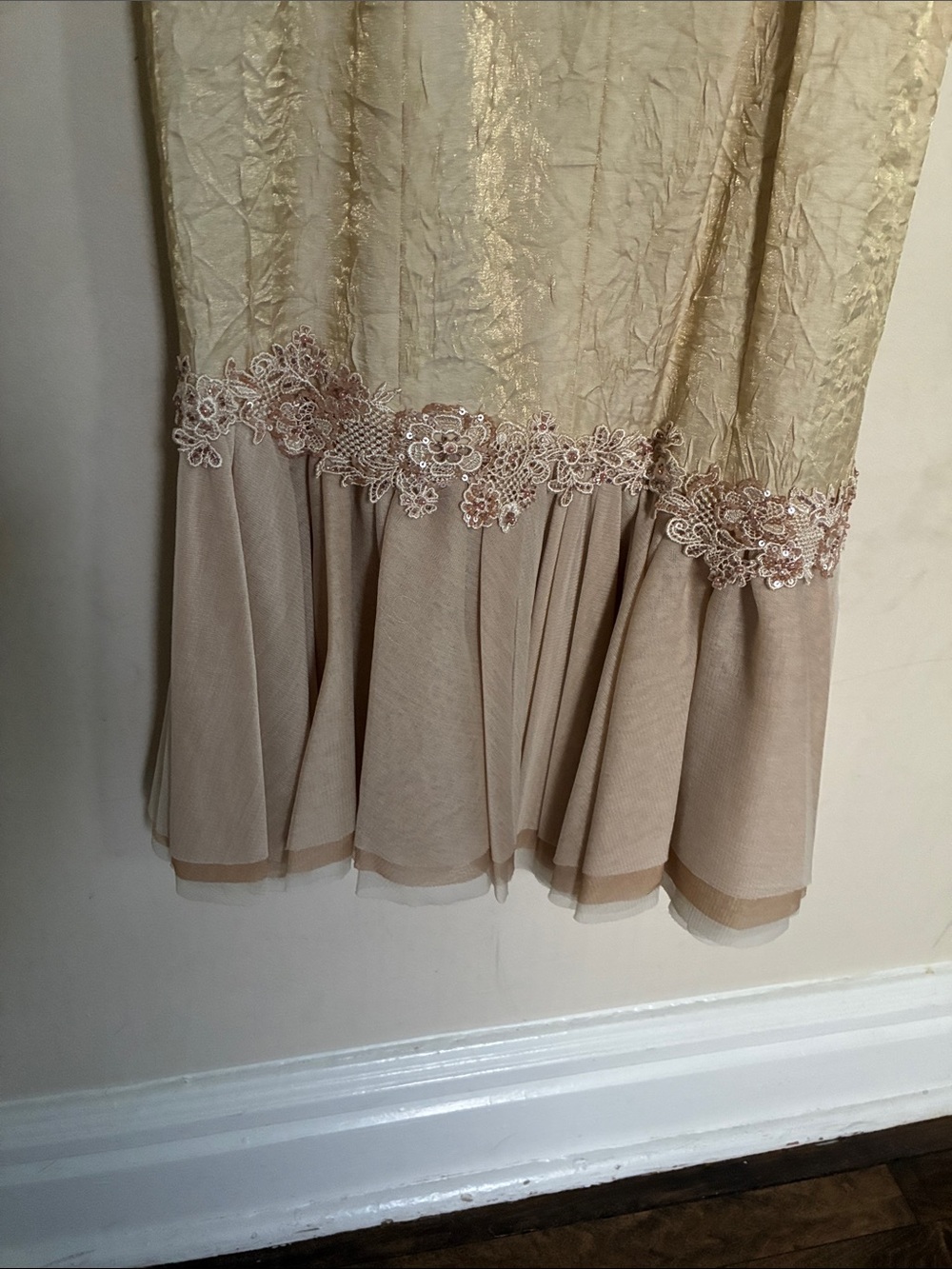 Laundry By Shelli Segal Strapless Beige Ruffled Bodice Dress - Picture 8 of 8